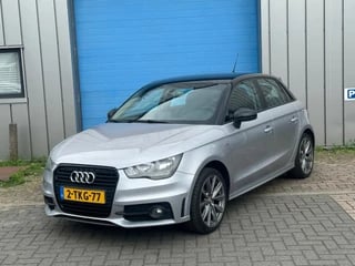 Audi A1 Sportback 1.2 TFSI S-LINE