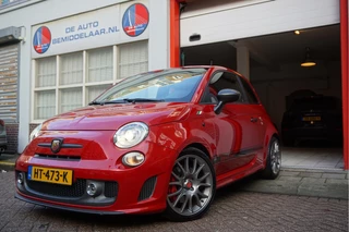 Fiat 500 1.4 T-Jet Abarth 595 Competizione BREMBO | CARBON | INTERSCOPE | Schaalstoelen | 4 pijps Sportuitlaat | Leer | Liefhebbers auto