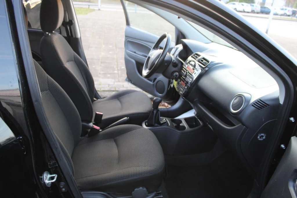 Hoofdafbeelding Mitsubishi Space Star