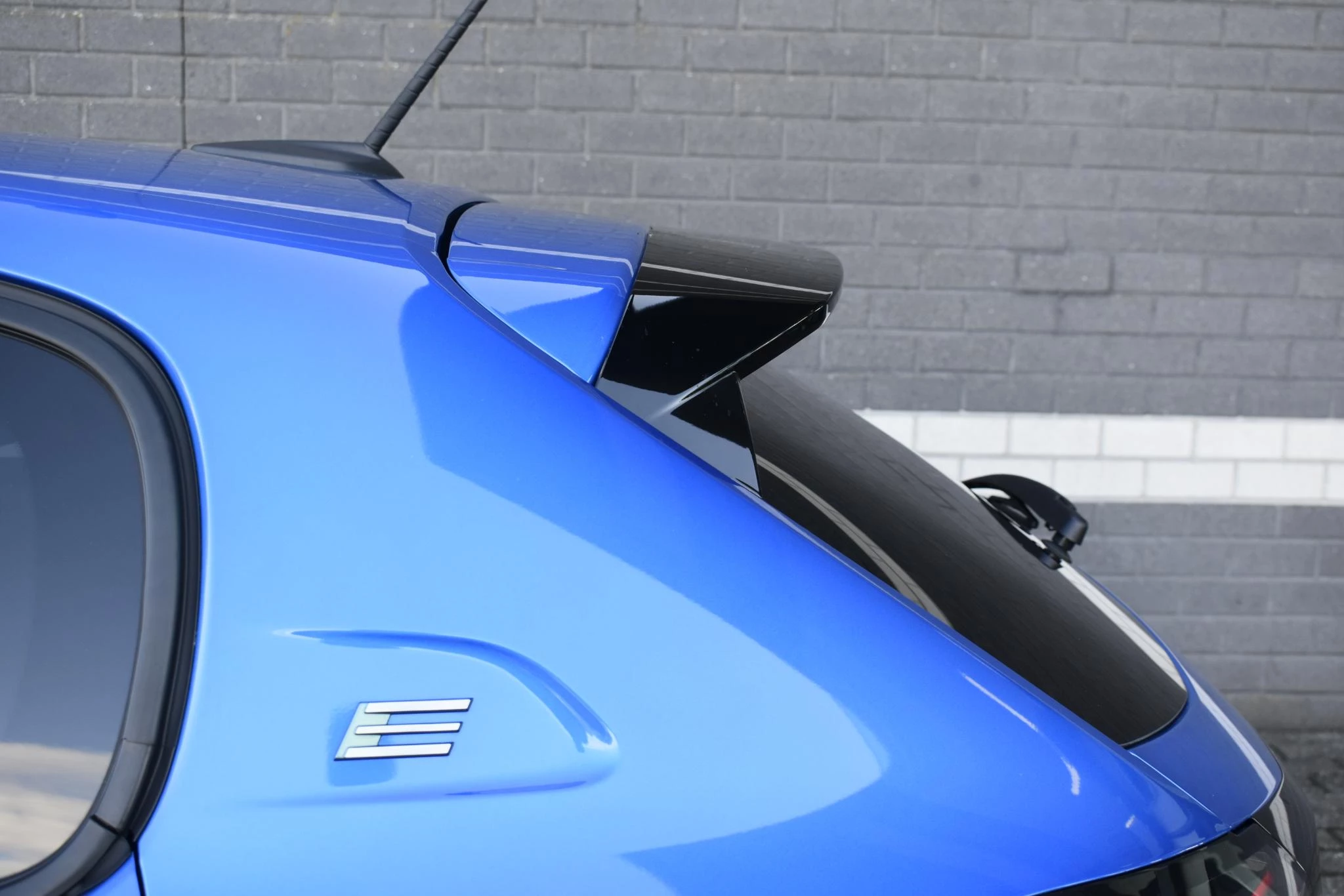 Hoofdafbeelding Peugeot e-208