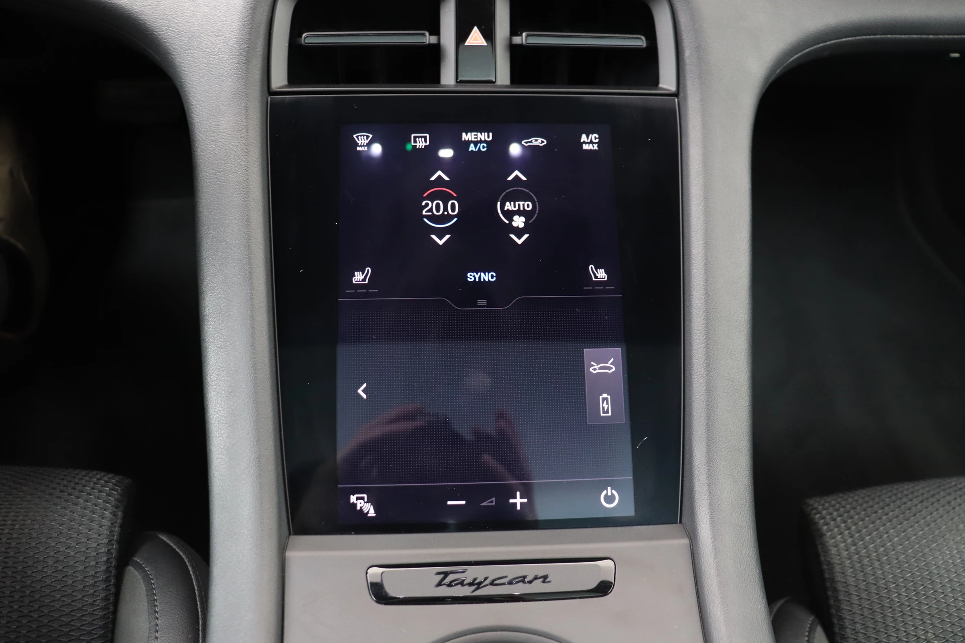 Hoofdafbeelding Porsche Taycan