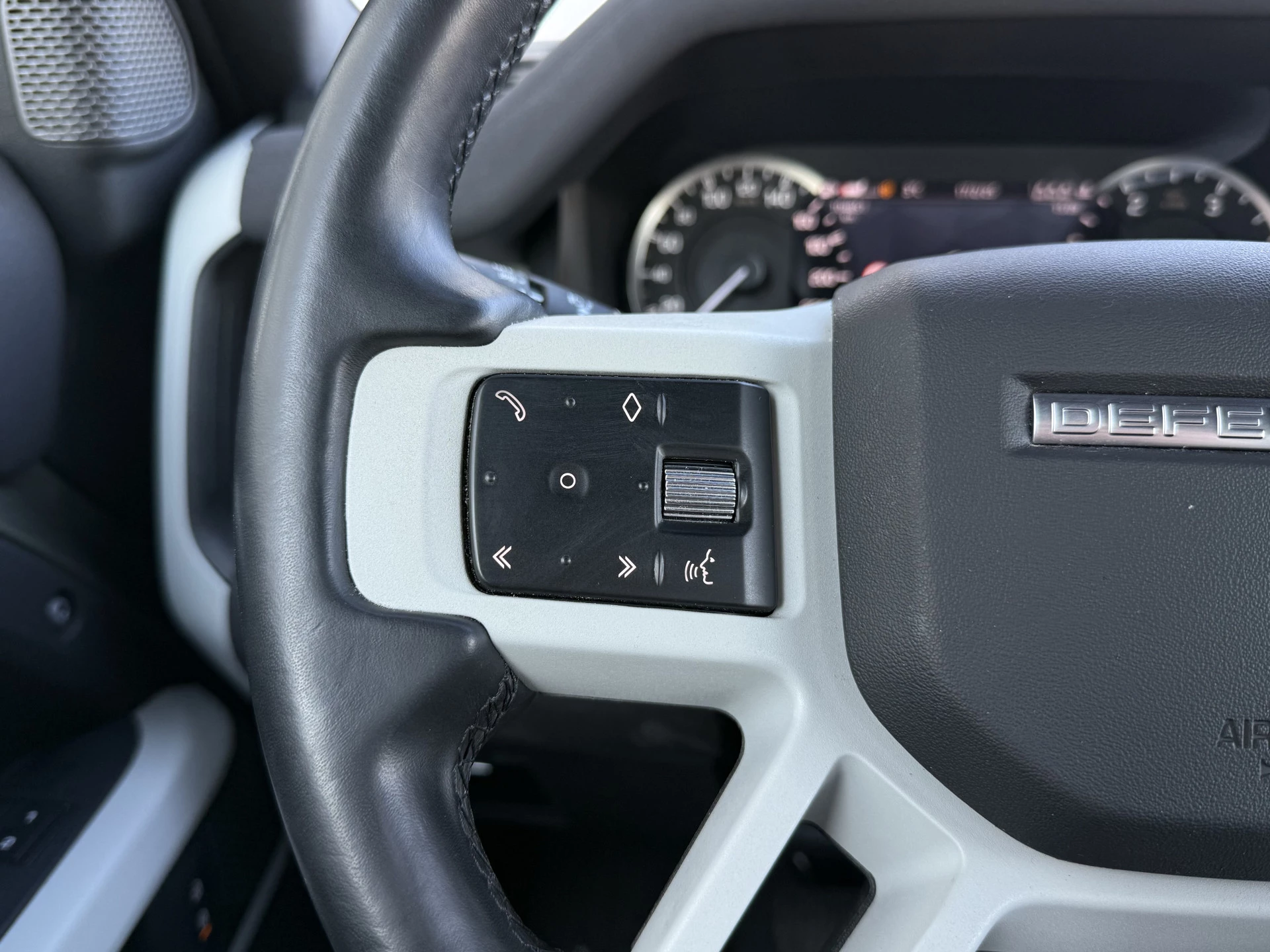 Hoofdafbeelding Land Rover Defender