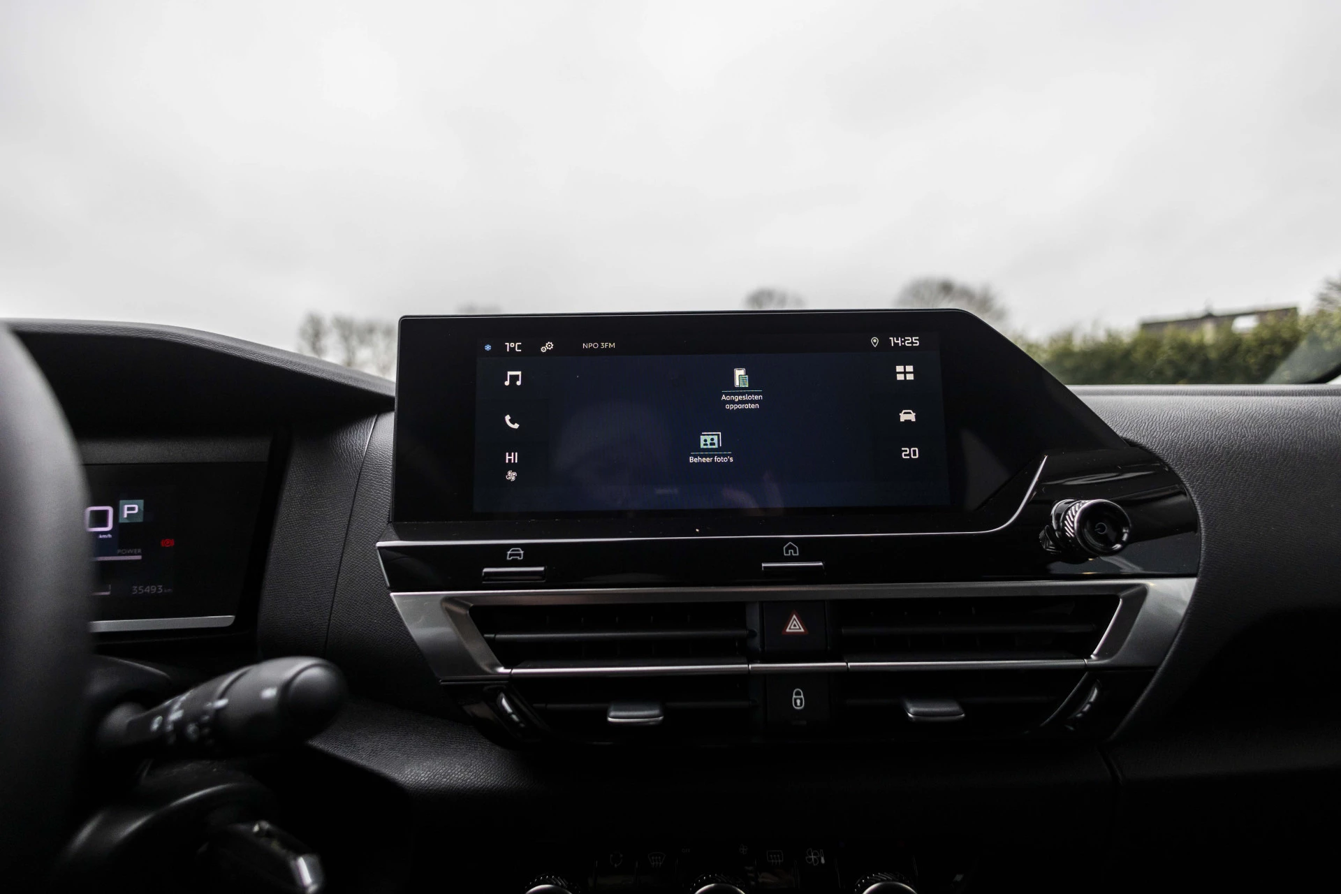 Hoofdafbeelding Citroën ë-C4