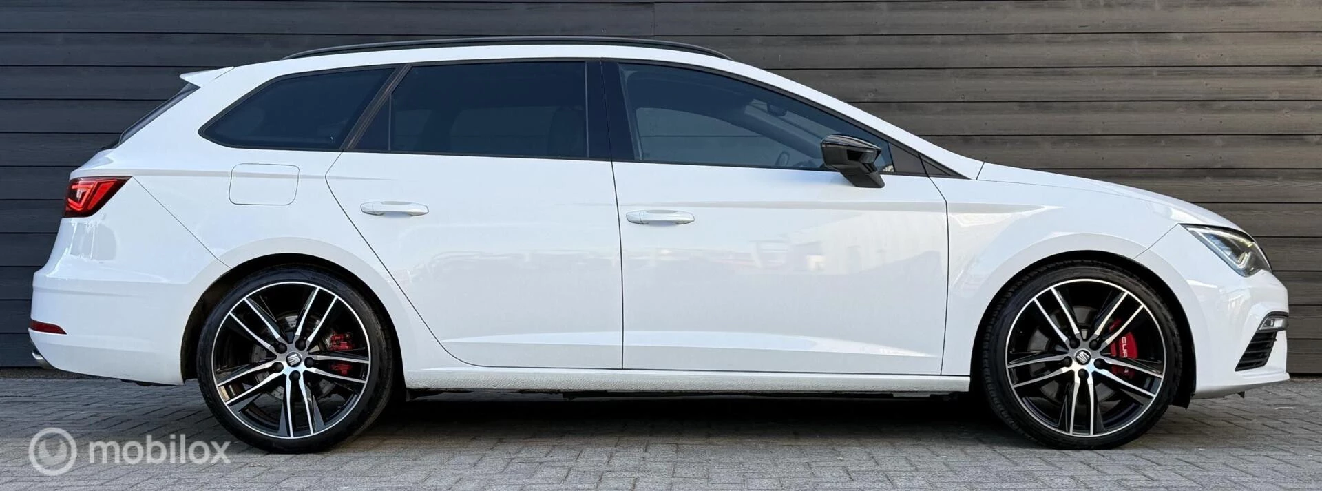 Hoofdafbeelding SEAT Leon