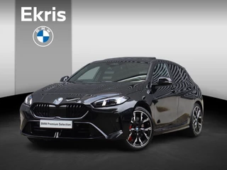 BMW 1-serie 120 | M Sportpakket Pro | Panodak | Harman Kardon | Driving Assistant | Achteruitrijcamera | Comfort Access | 19'' LMV