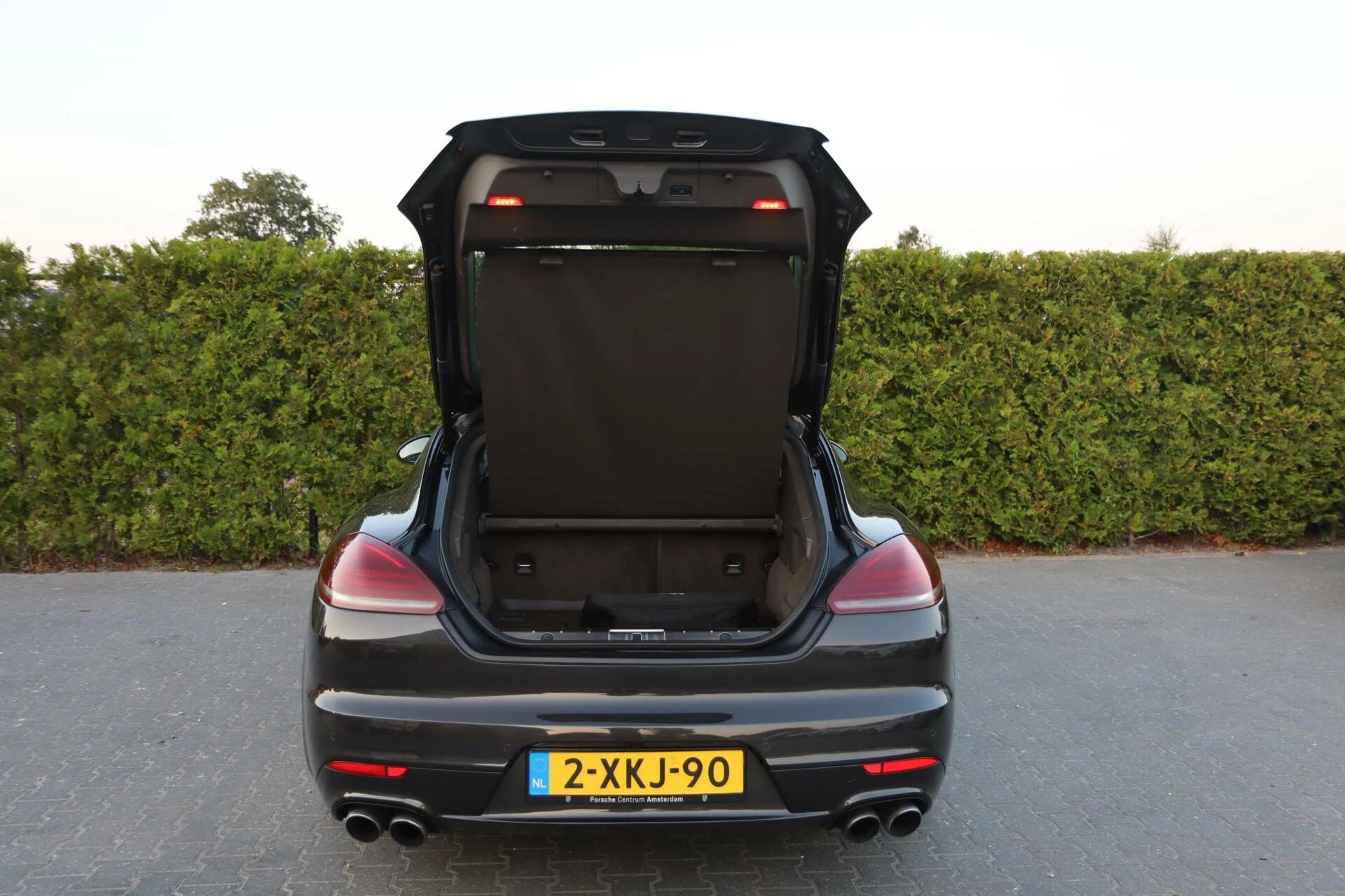 Hoofdafbeelding Porsche Panamera