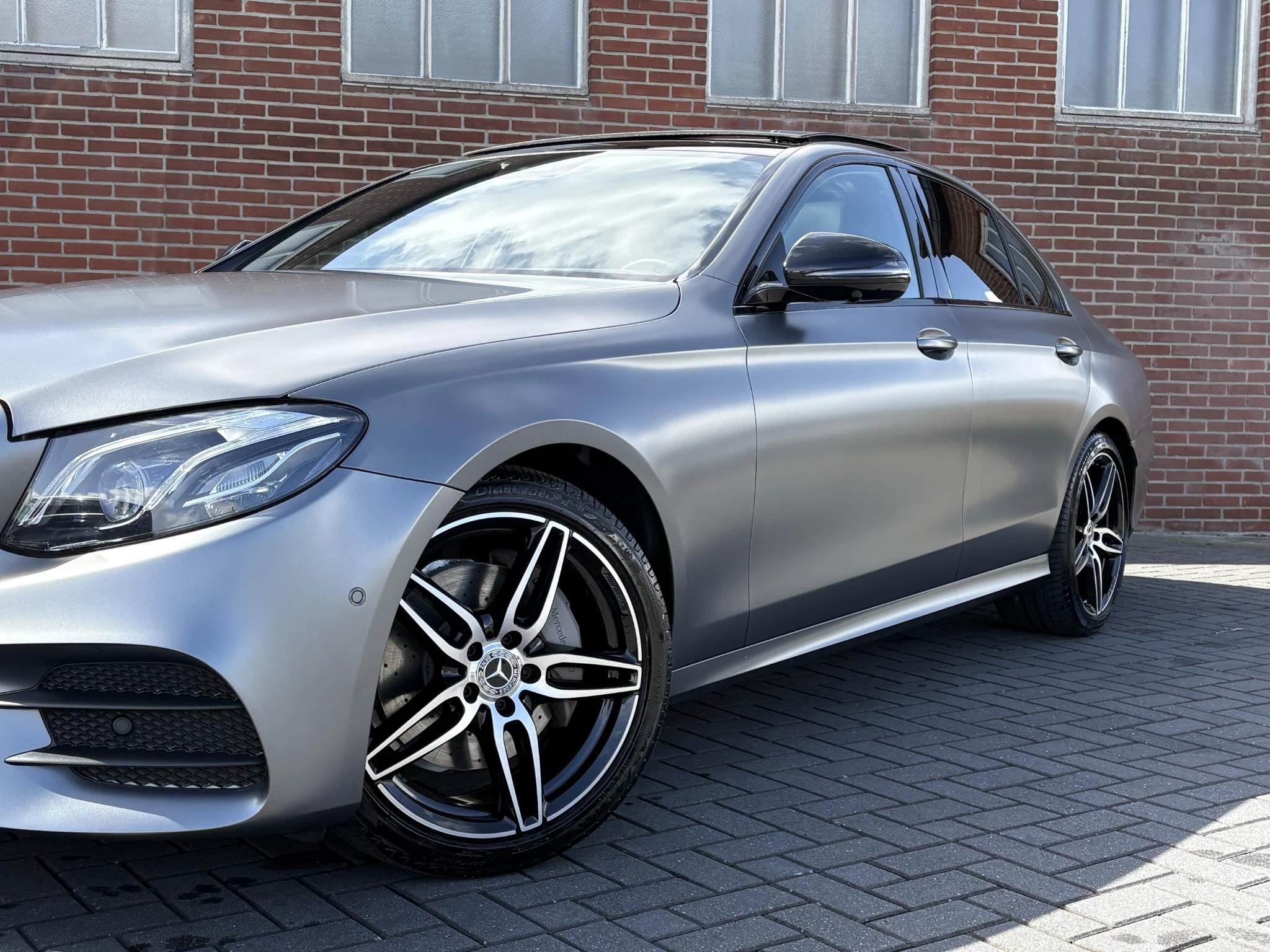 Hoofdafbeelding Mercedes-Benz E-Klasse