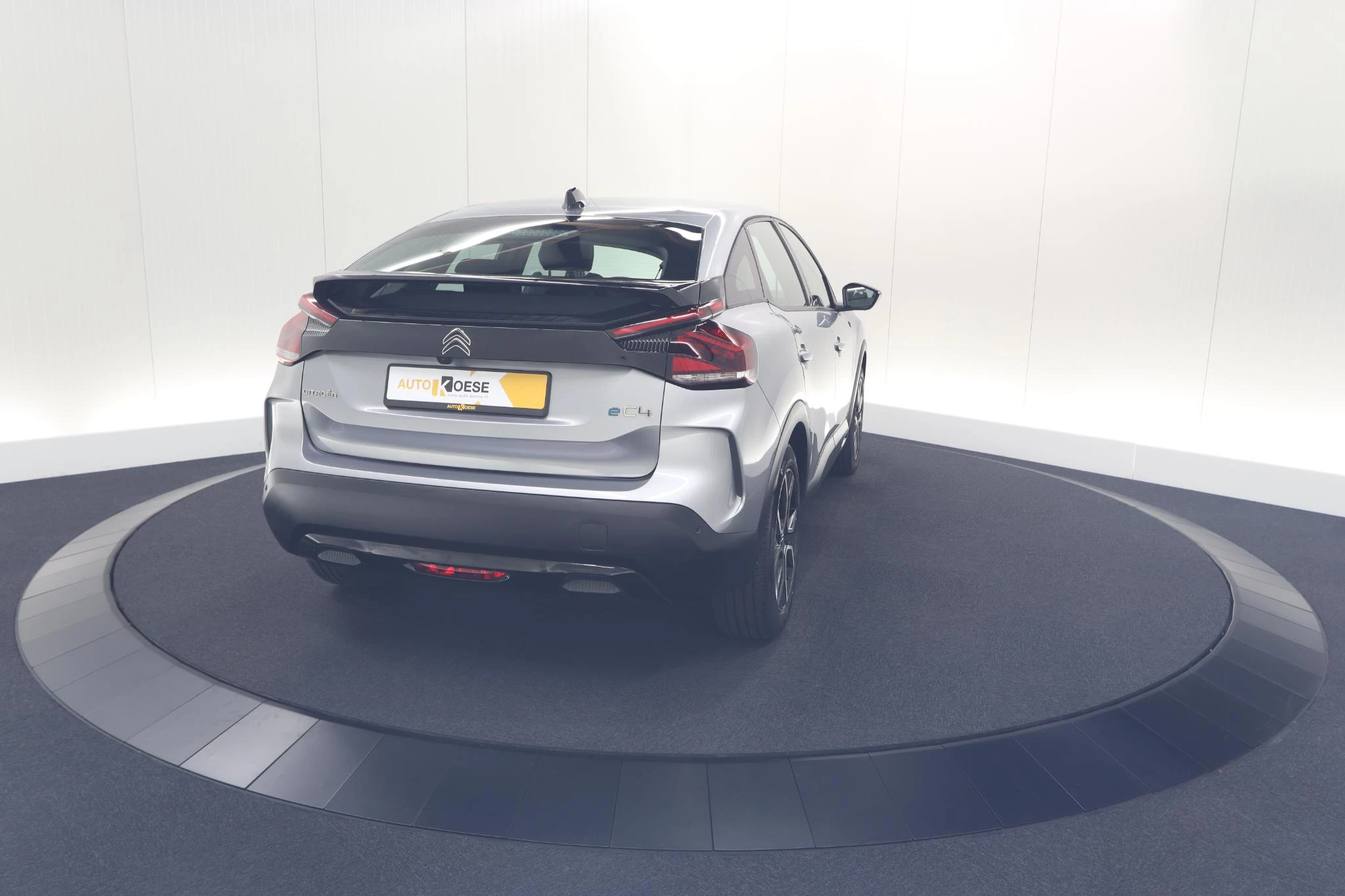 Hoofdafbeelding Citroën ë-C4