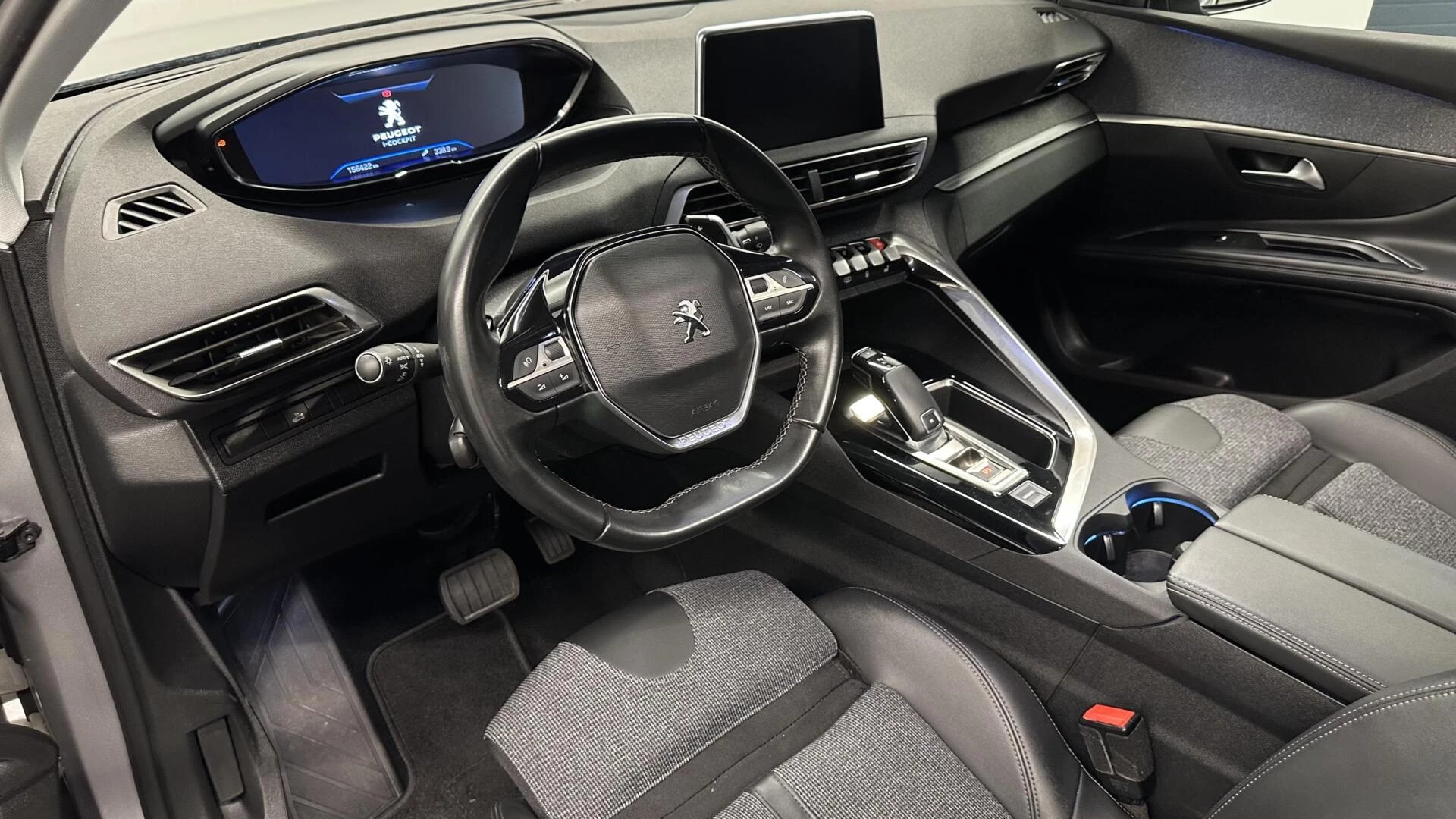 Hoofdafbeelding Peugeot 5008