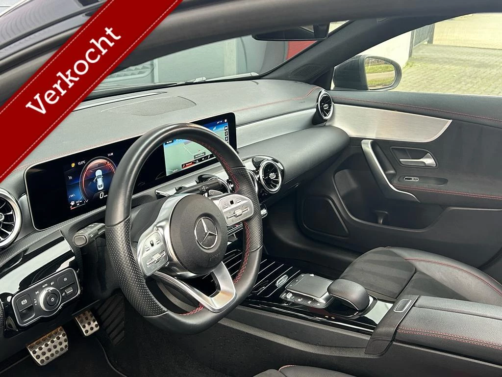 Hoofdafbeelding Mercedes-Benz CLA