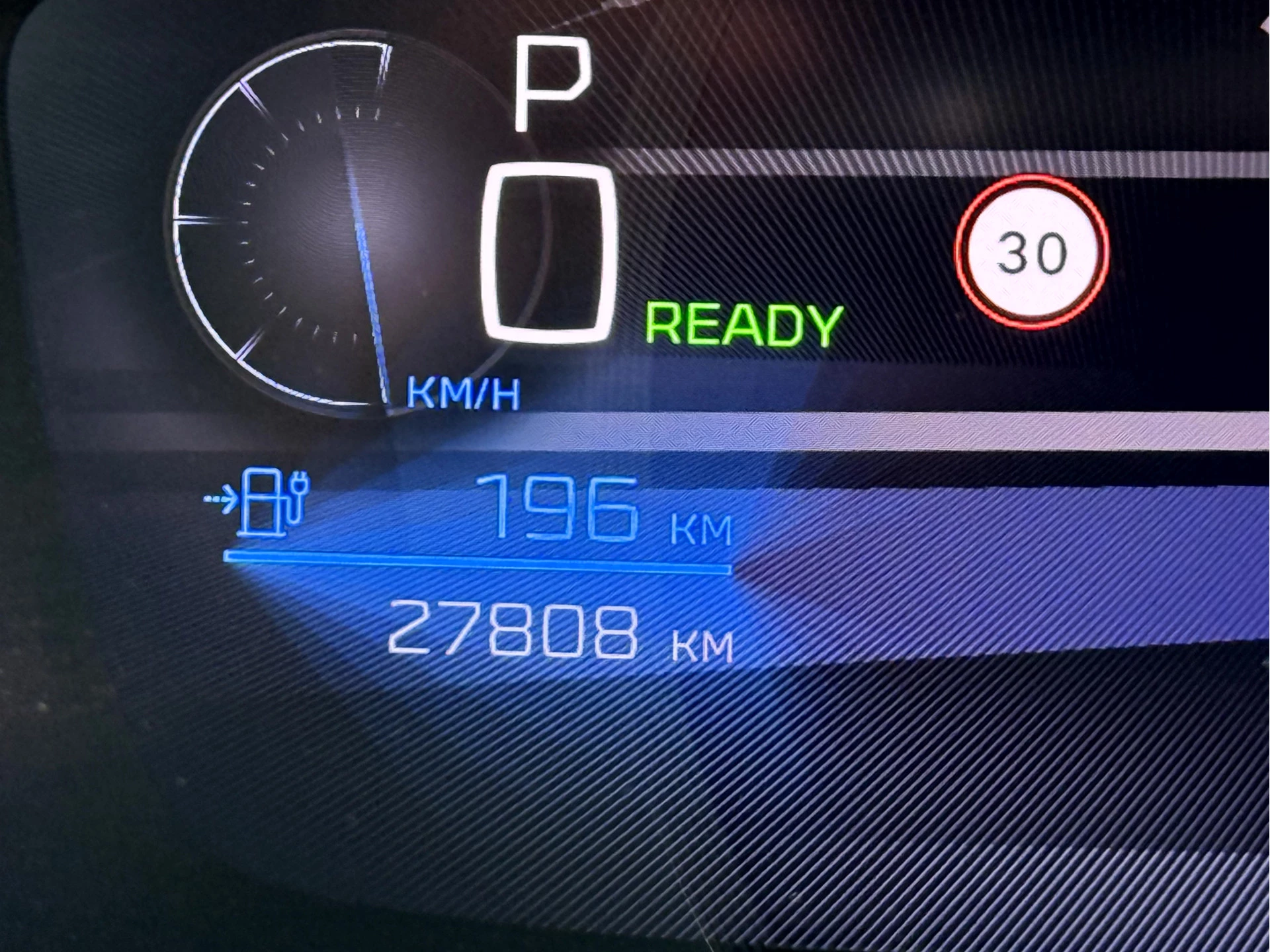 Hoofdafbeelding Peugeot e-308