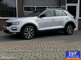 Volkswagen T-Roc 1.5 TSI Style CAMERA/CARPLAY/AIRCO/TREKHAAK