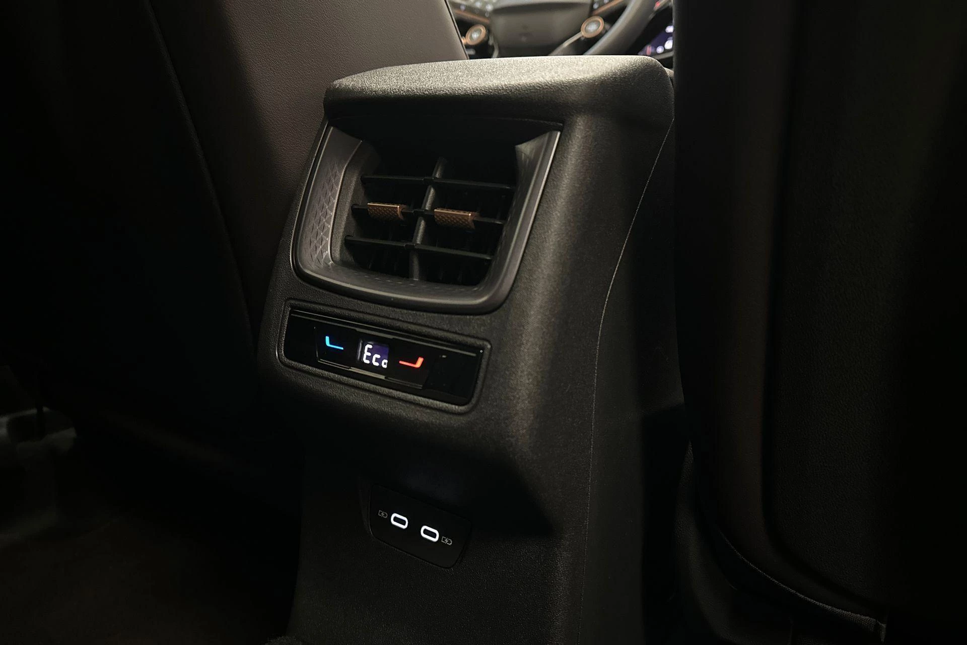 Hoofdafbeelding CUPRA Terramar