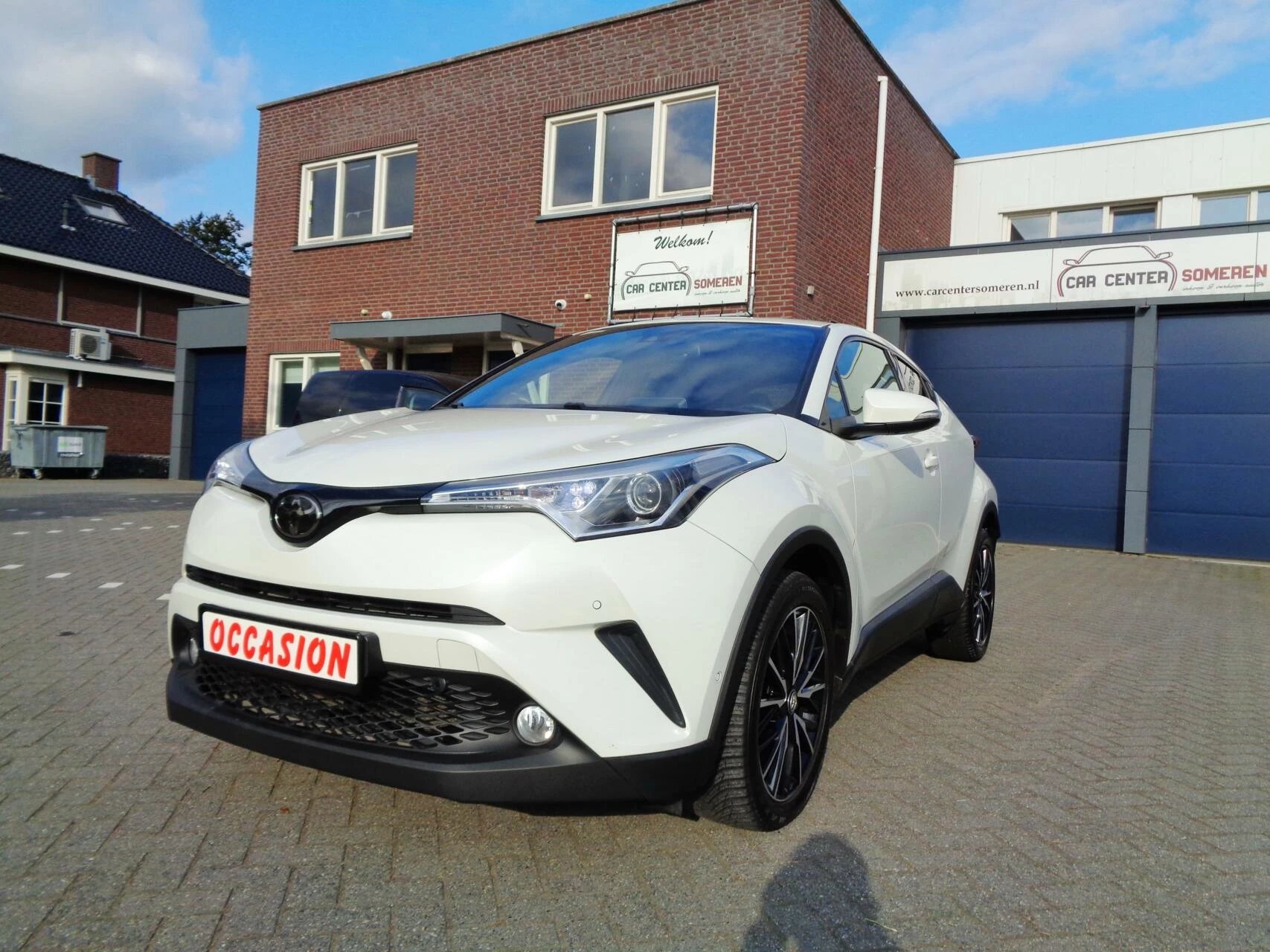 Hoofdafbeelding Toyota C-HR