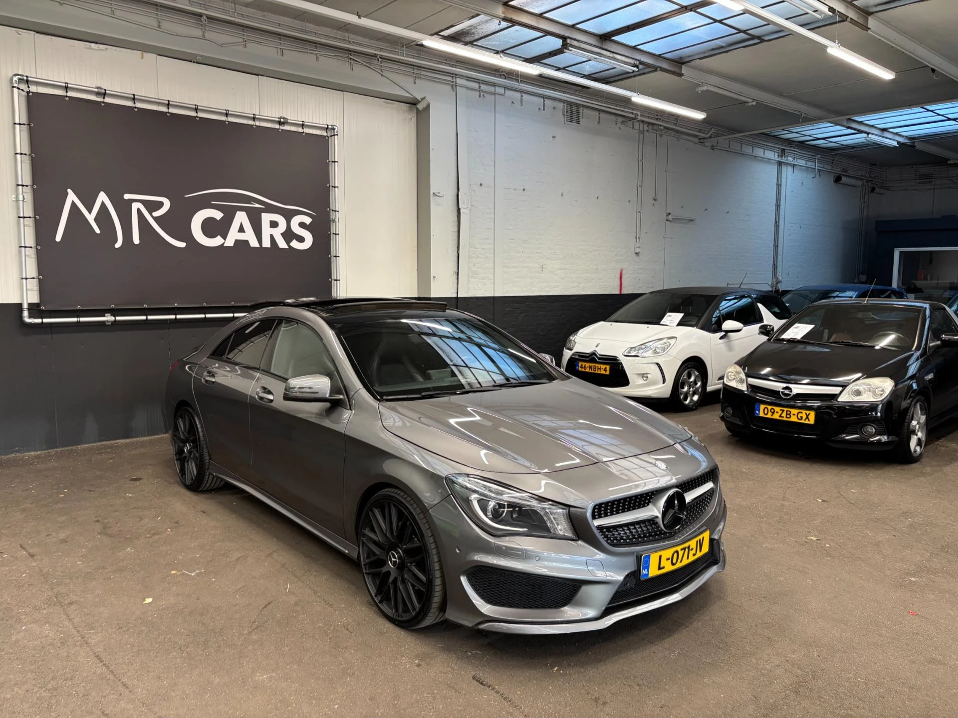 Hoofdafbeelding Mercedes-Benz CLA