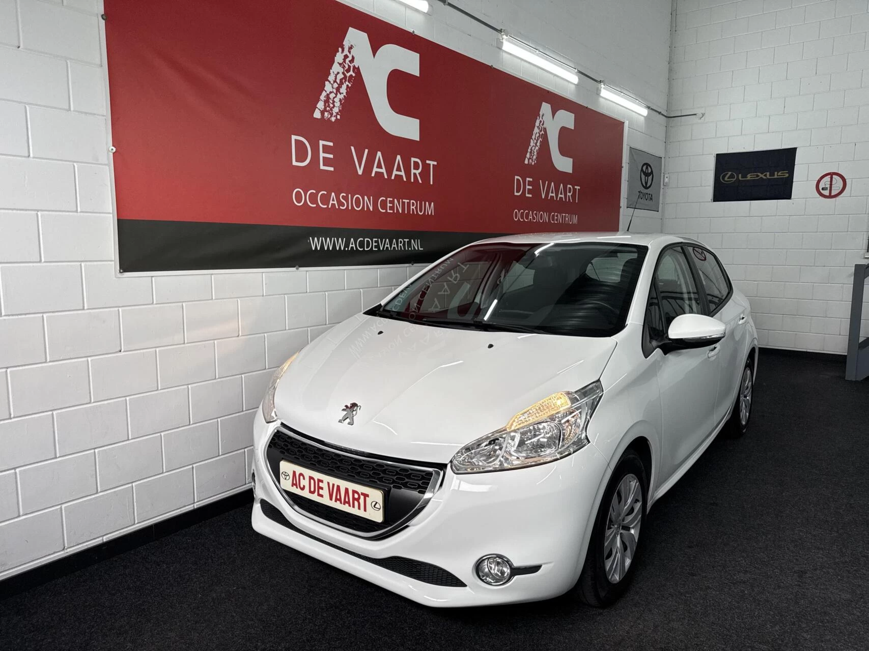 Hoofdafbeelding Peugeot 208