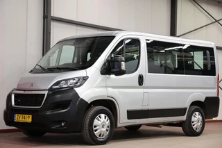 Hoofdafbeelding Peugeot Boxer Peugeot Boxer 2.2 BlueHDI 9 Persoons Personenvervoer
