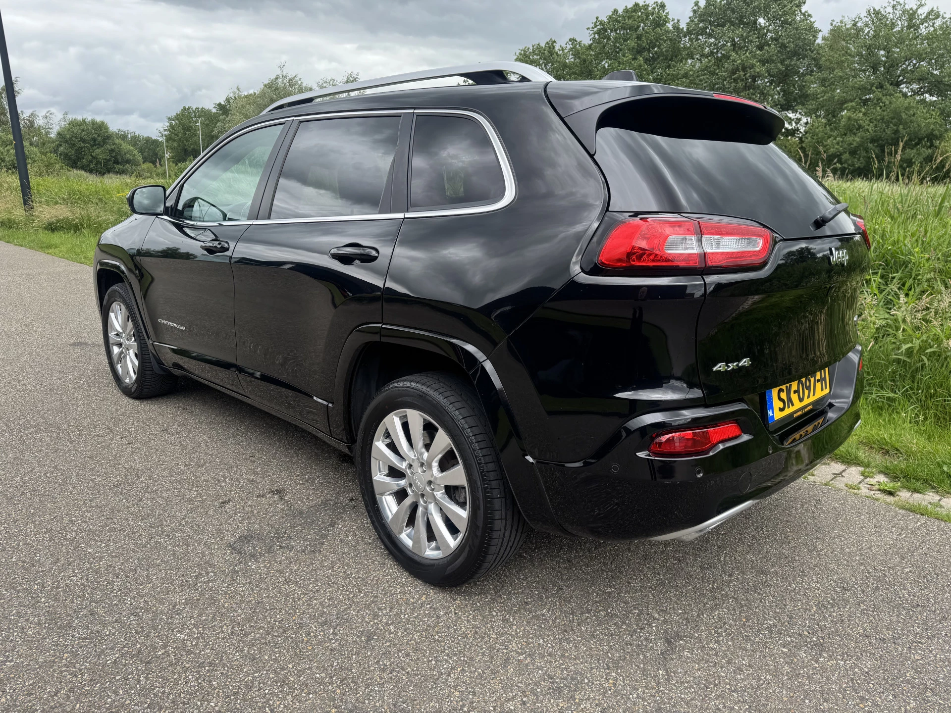 Hoofdafbeelding Jeep Cherokee