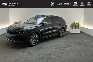 Hoofdafbeelding Škoda Kodiaq Skoda Kodiaq 1.5 TSI 204pk DSG PHEV Sportline Business | Panoramadak, 20" LM Velgen, Trekhaak Zwenkbaar, Stoelverwarming V+A |