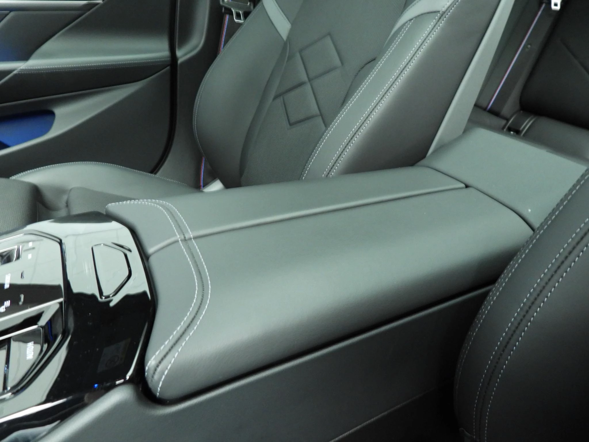 Hoofdafbeelding BMW i5