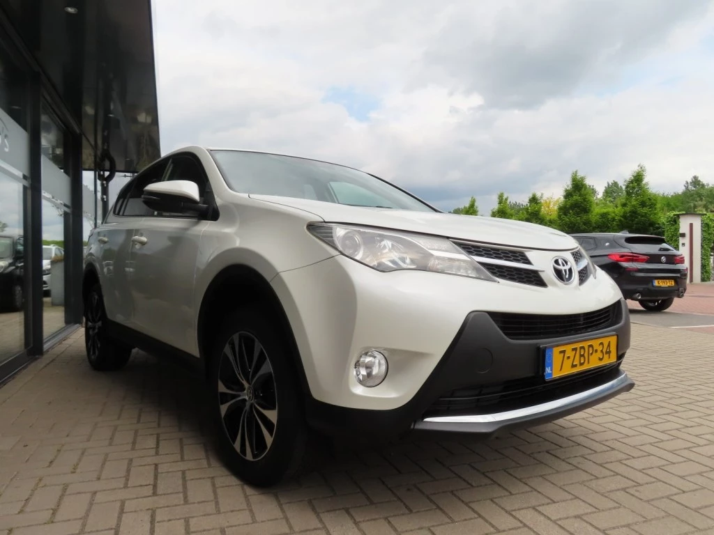 Hoofdafbeelding Toyota RAV4