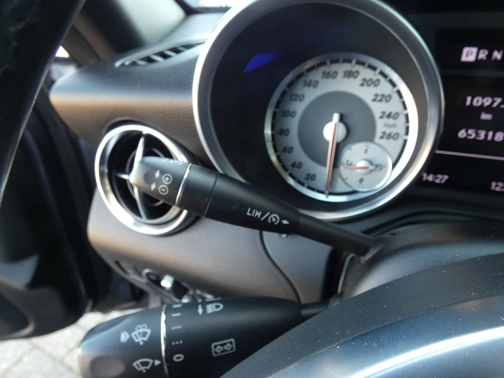 Hoofdafbeelding Mercedes-Benz SLK