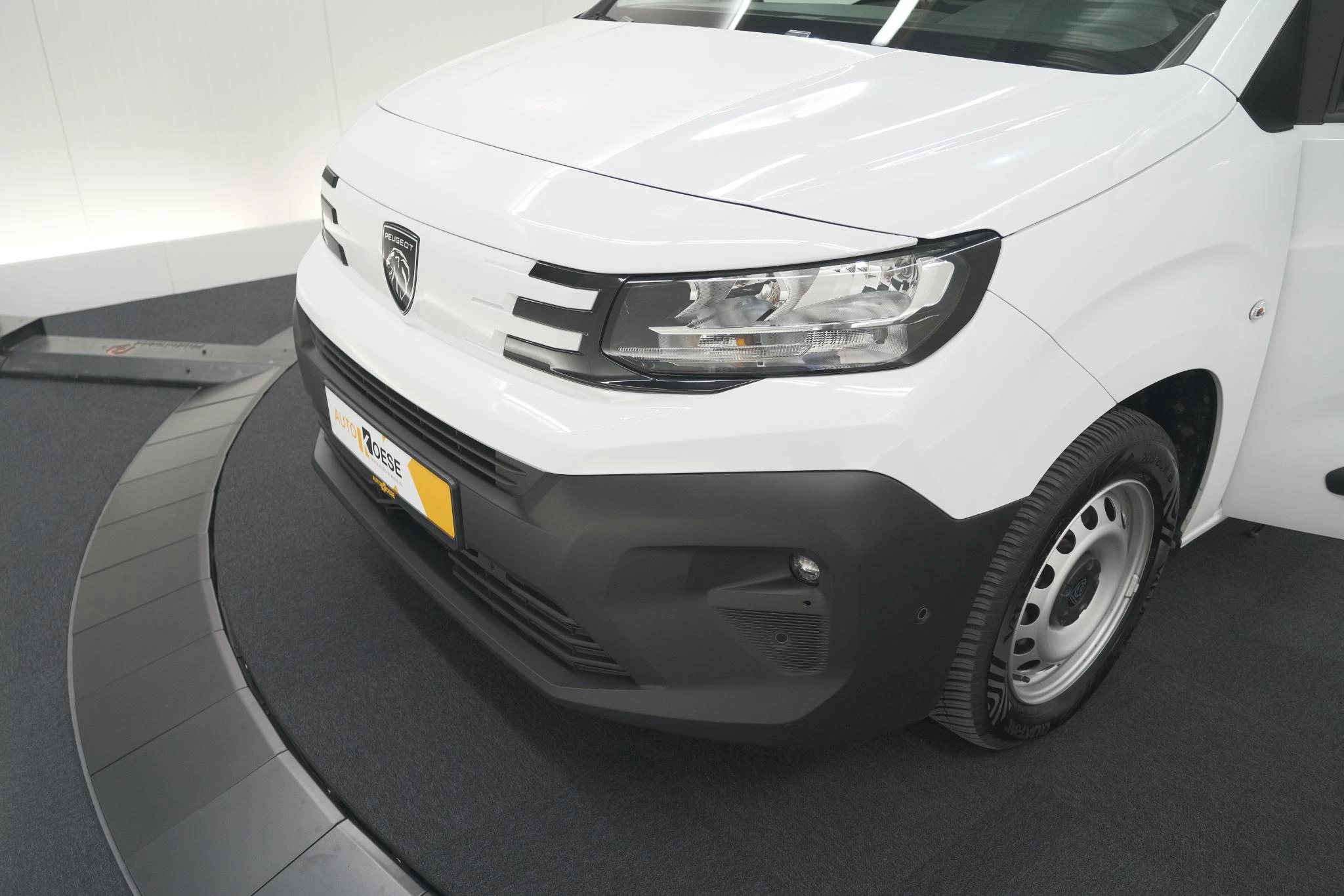 Hoofdafbeelding Peugeot Partner