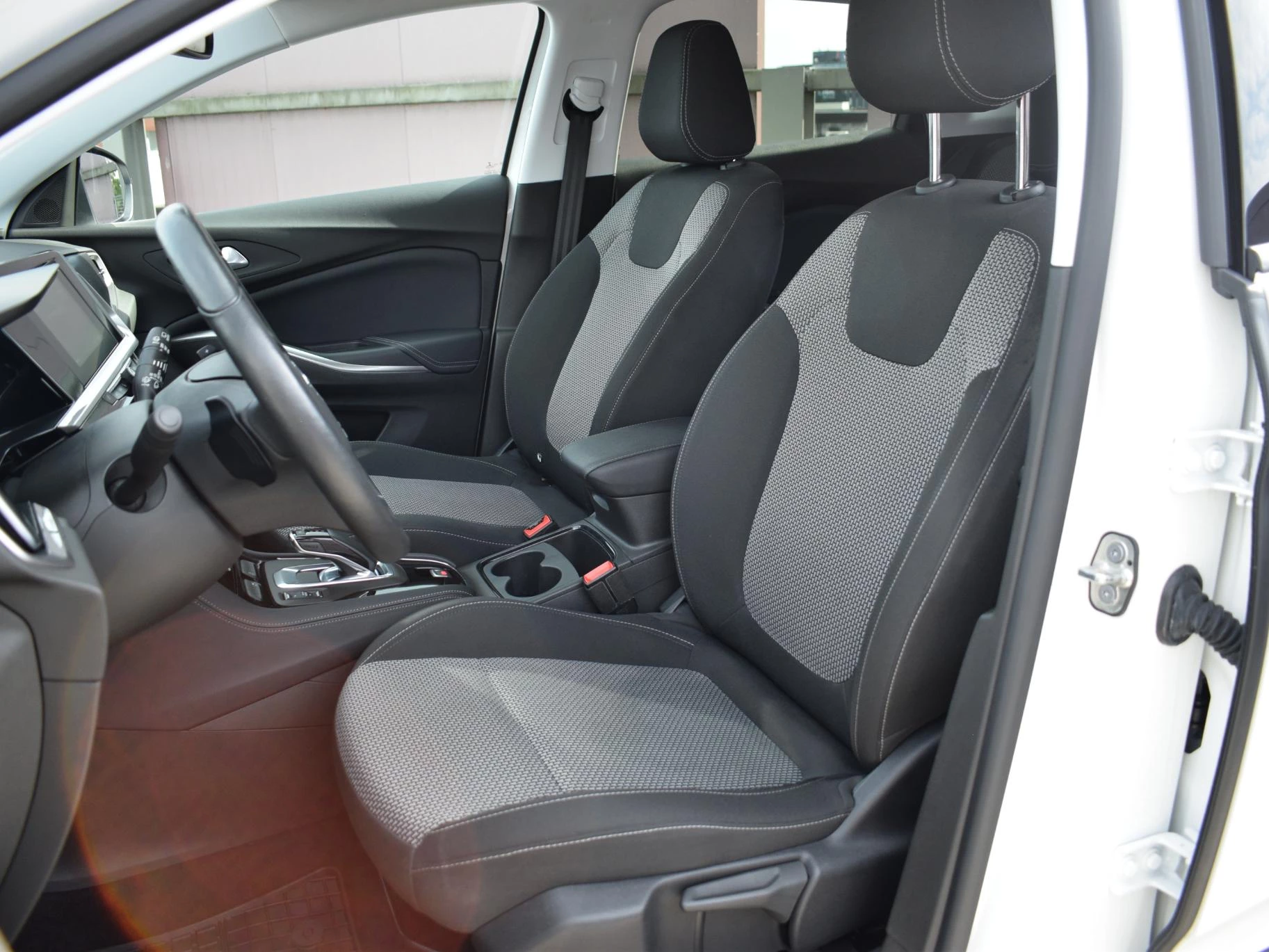 Hoofdafbeelding Opel Grandland