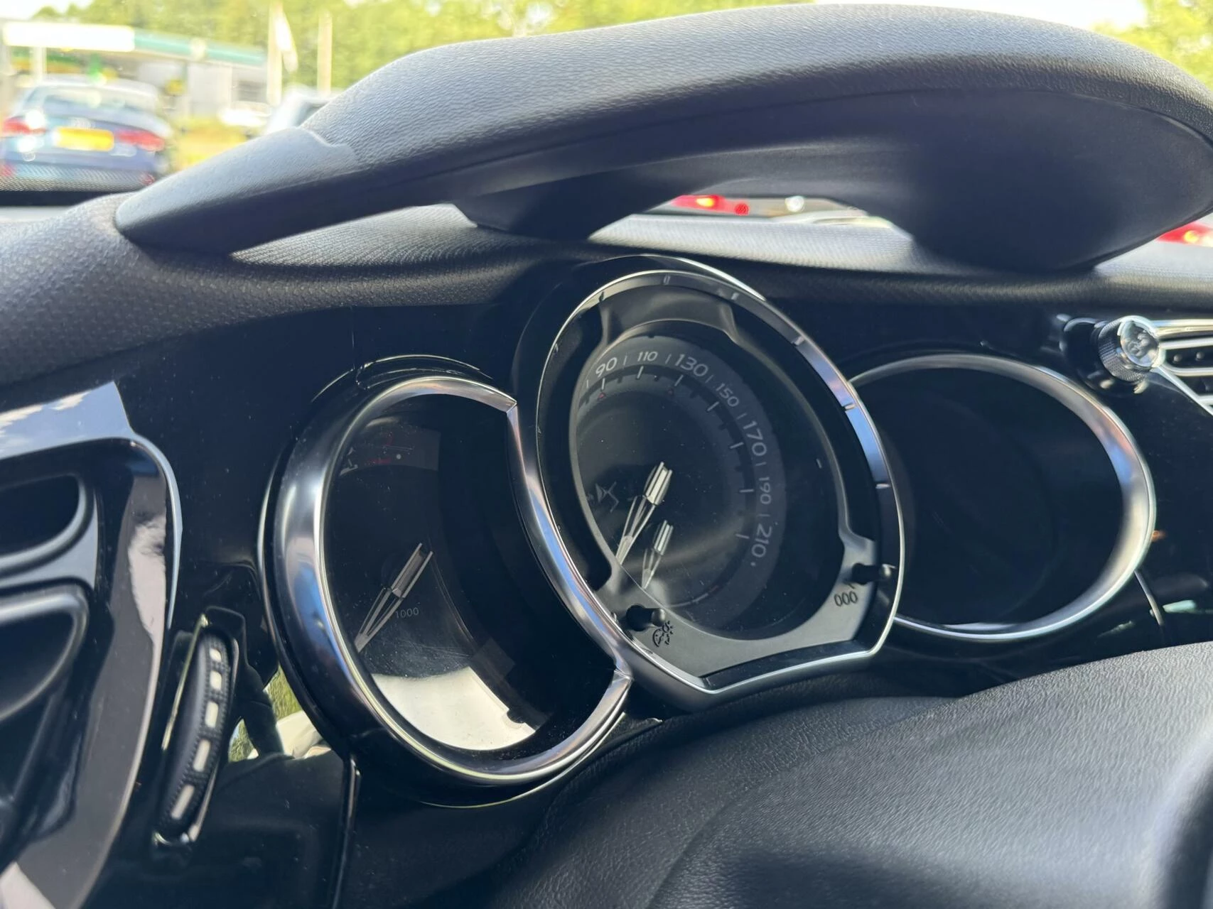 Hoofdafbeelding DS DS 3