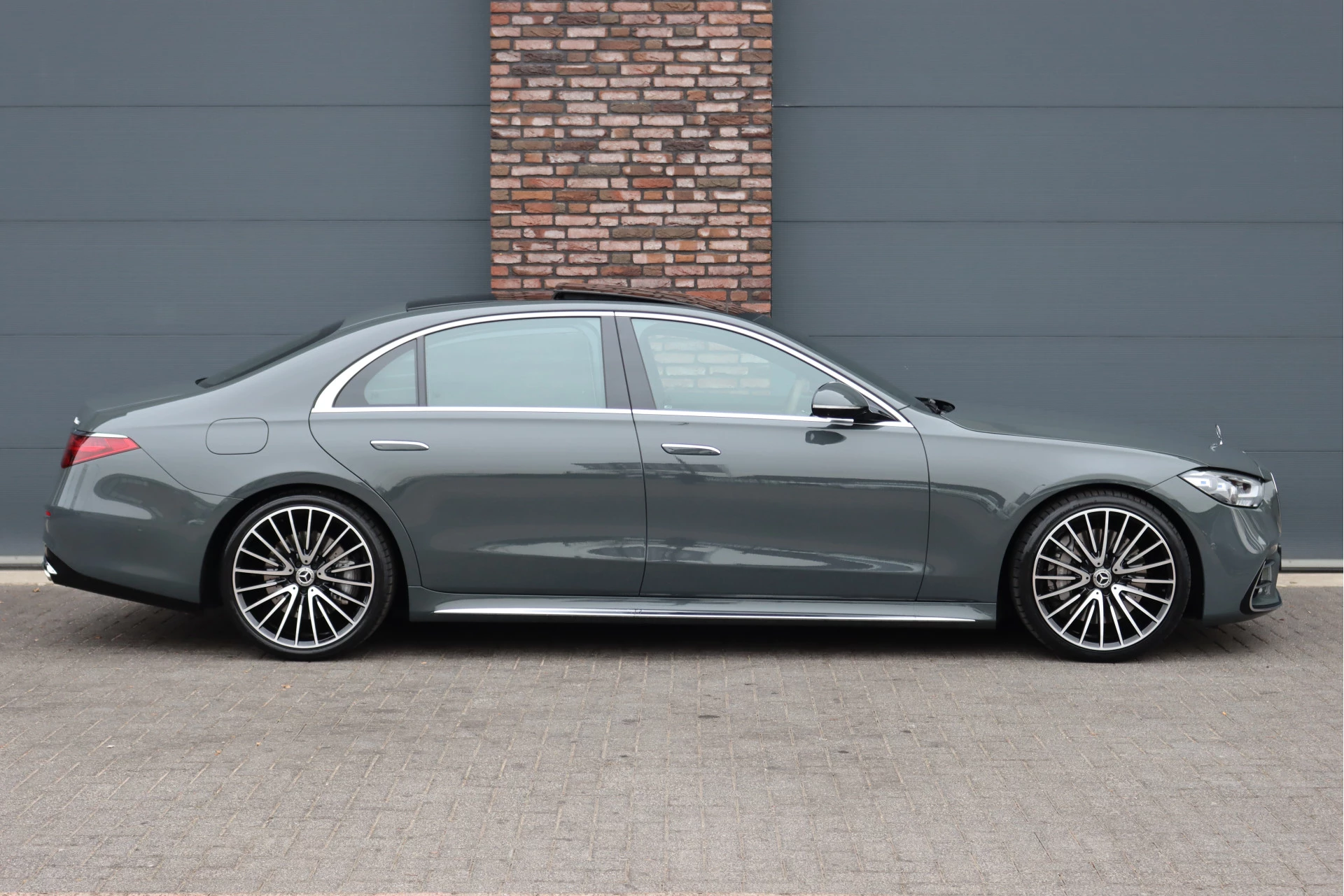 Hoofdafbeelding Mercedes-Benz S-Klasse