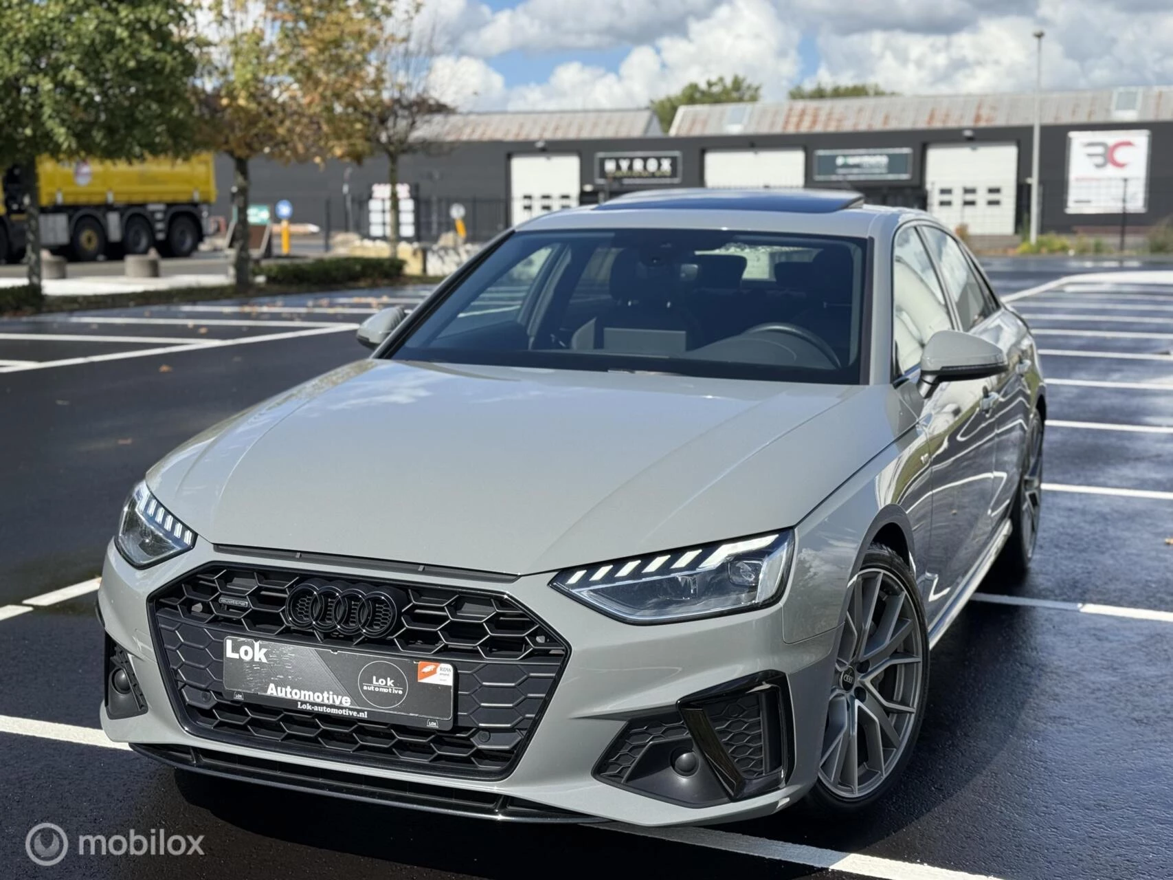 Hoofdafbeelding Audi A4