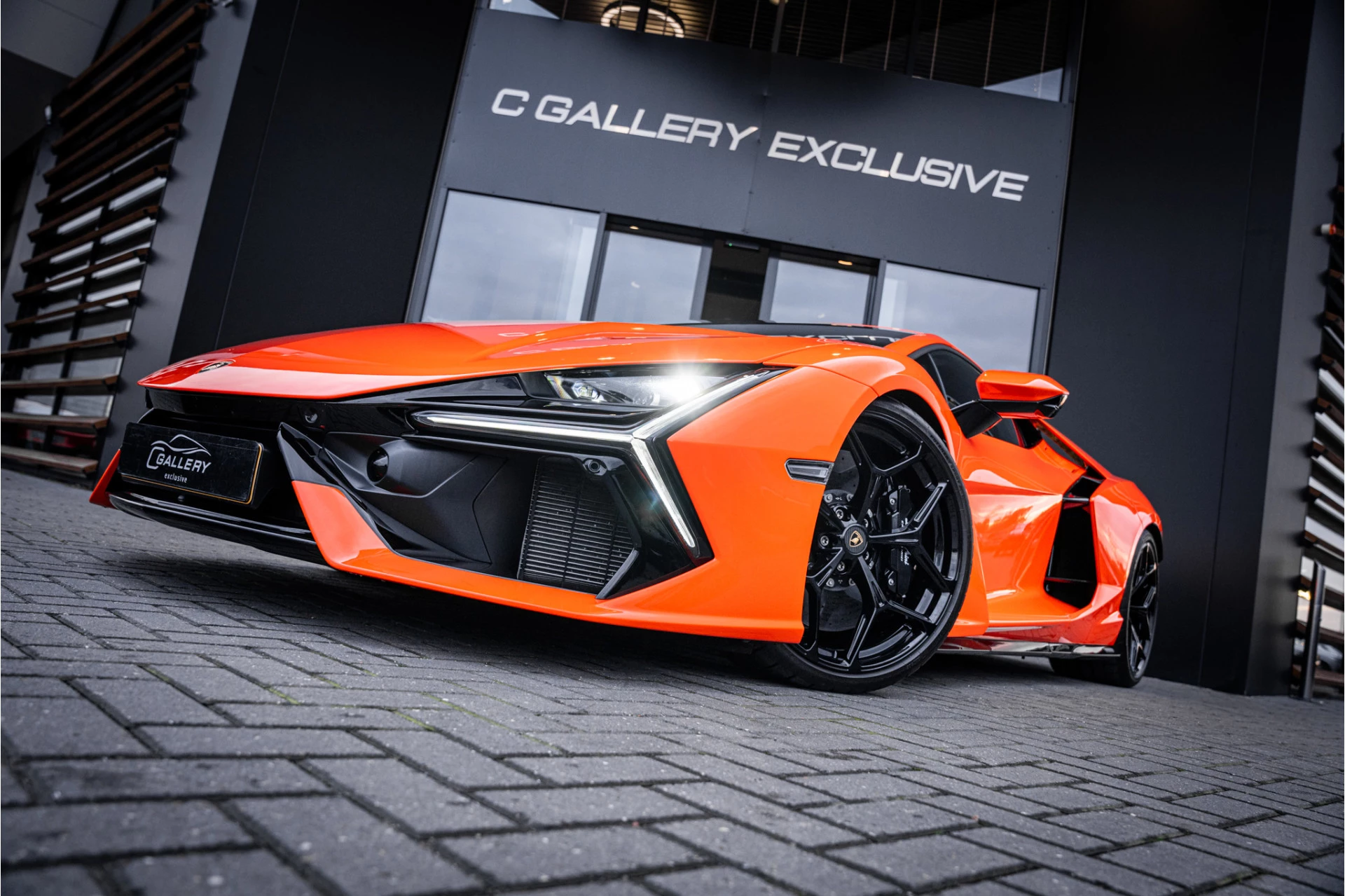 Hoofdafbeelding Lamborghini Revuelto