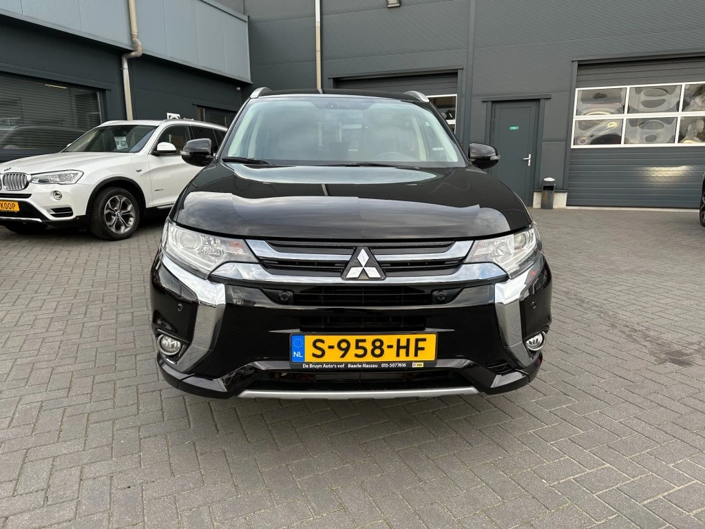 Hoofdafbeelding Mitsubishi Outlander