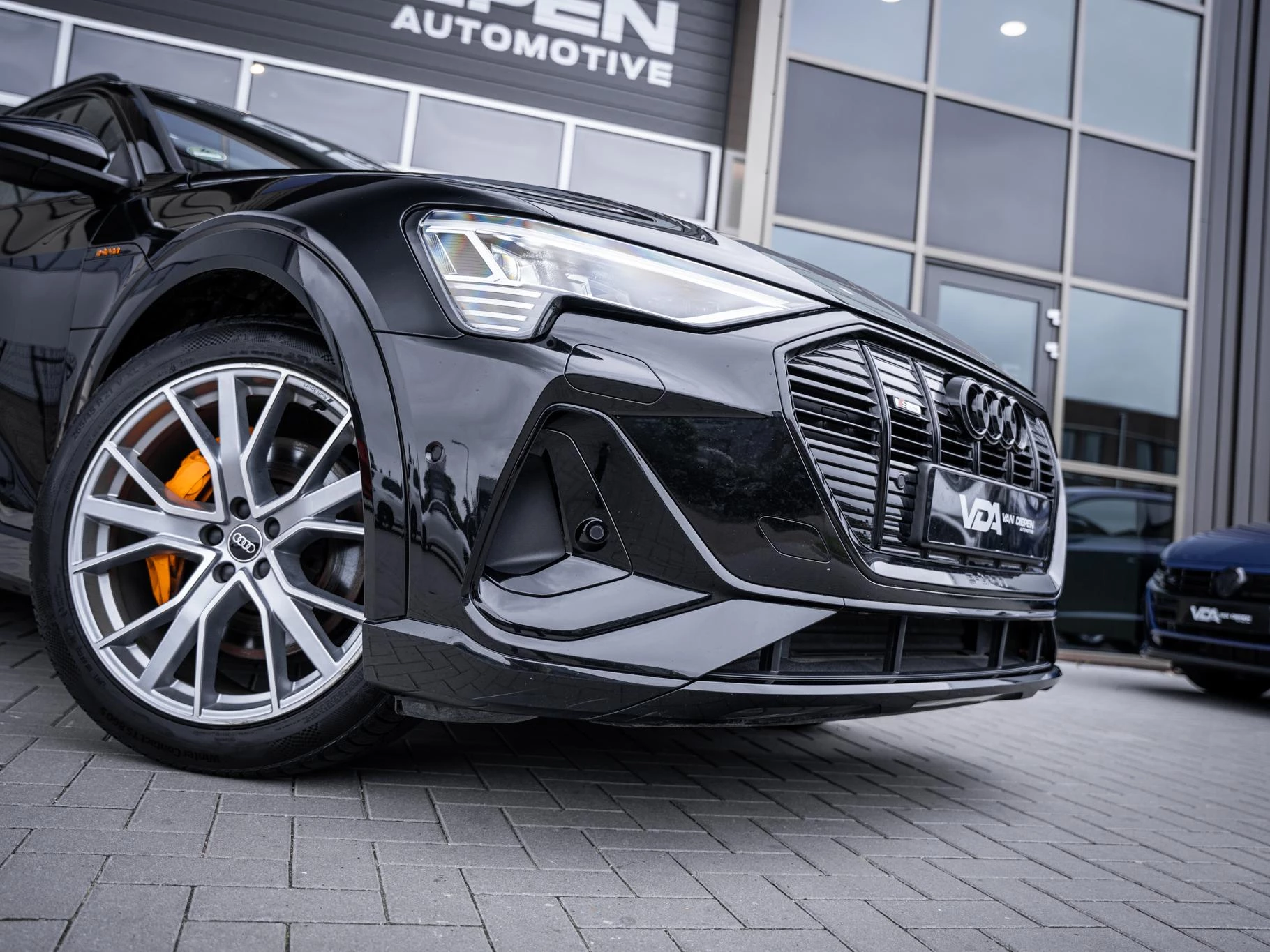 Hoofdafbeelding Audi e-tron