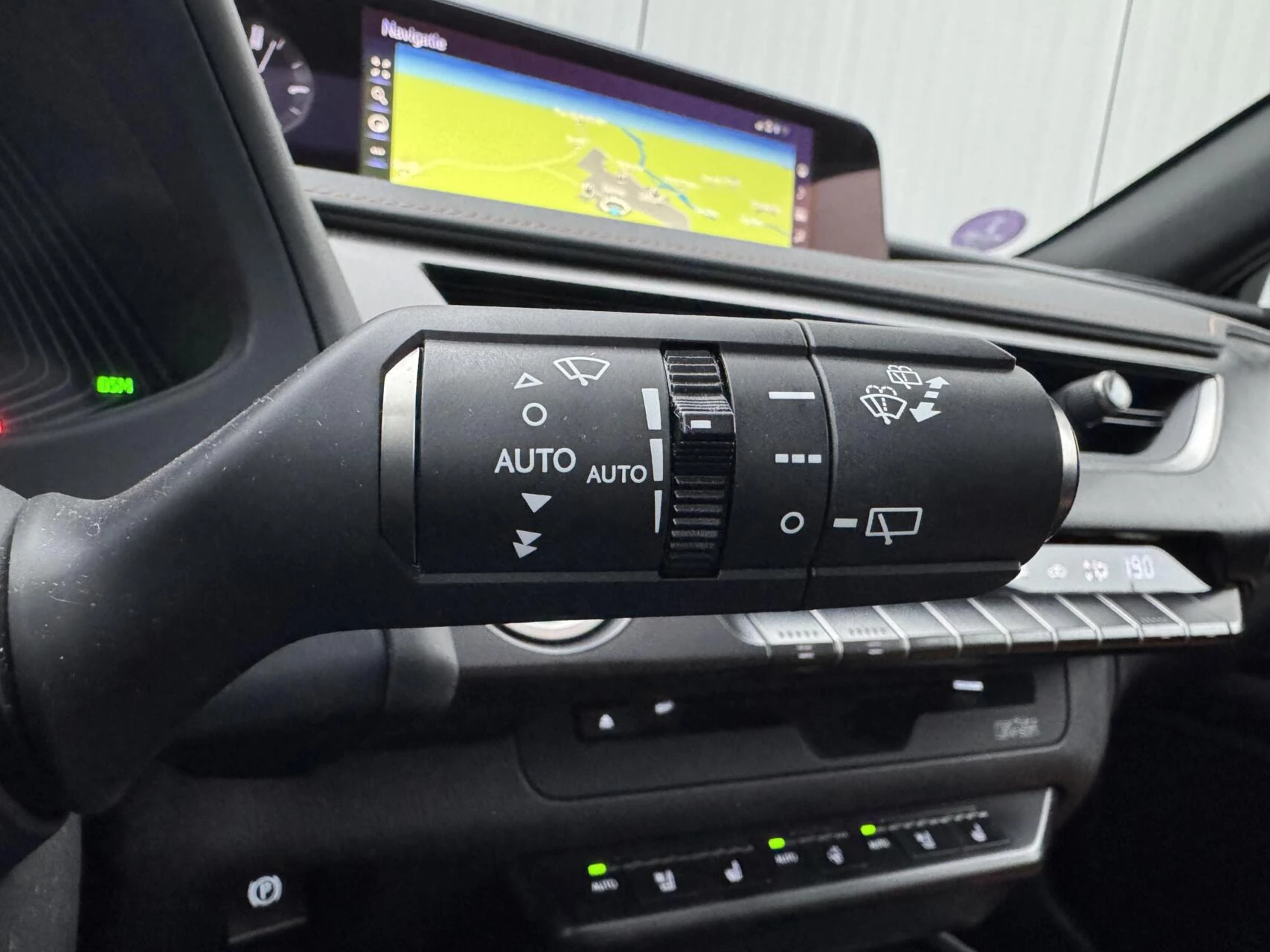 Hoofdafbeelding Lexus UX