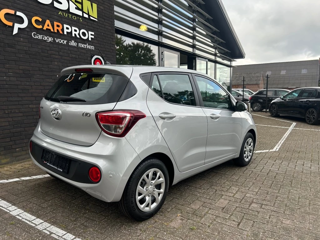Hoofdafbeelding Hyundai i10