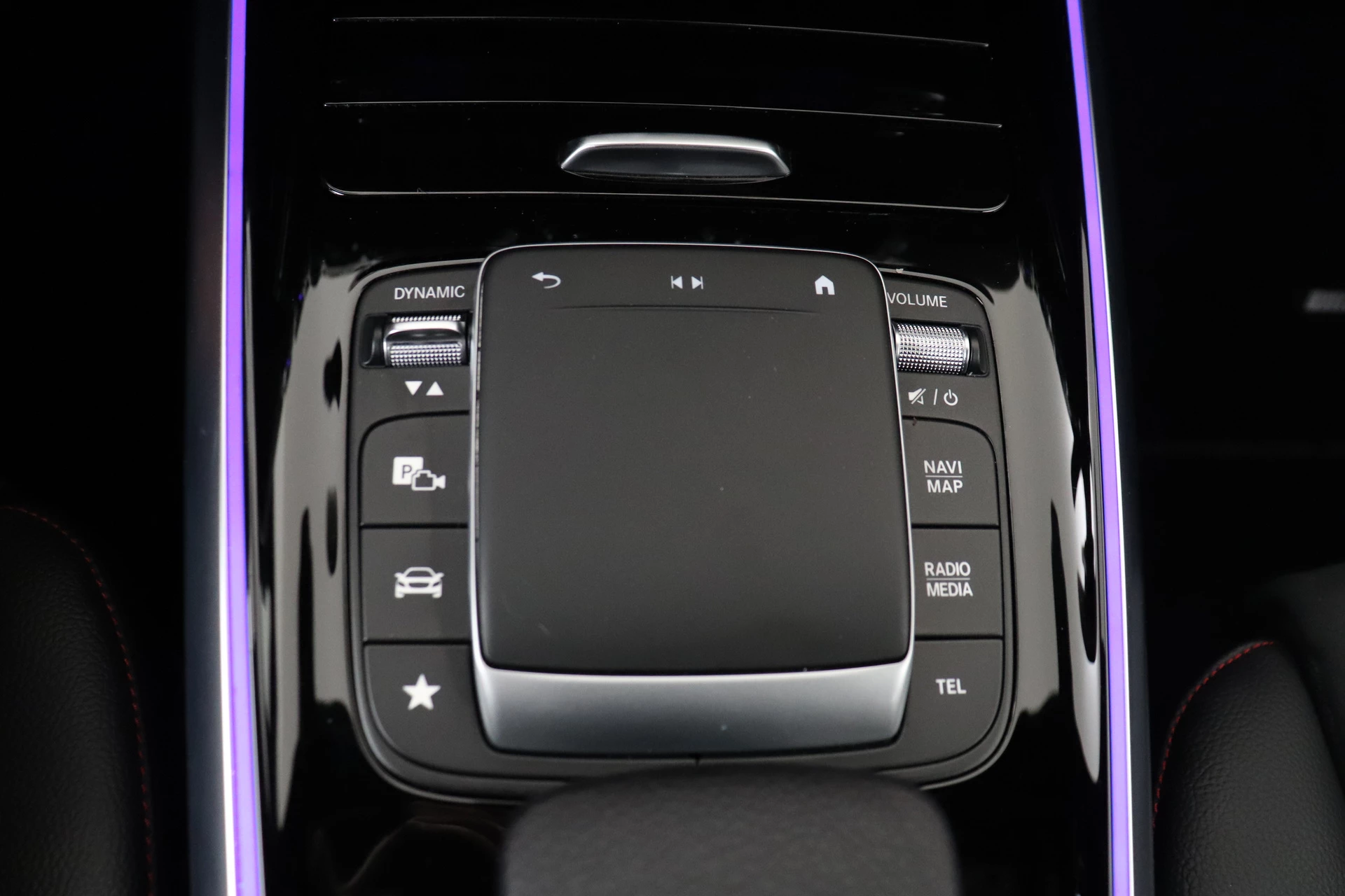 Hoofdafbeelding Mercedes-Benz EQA