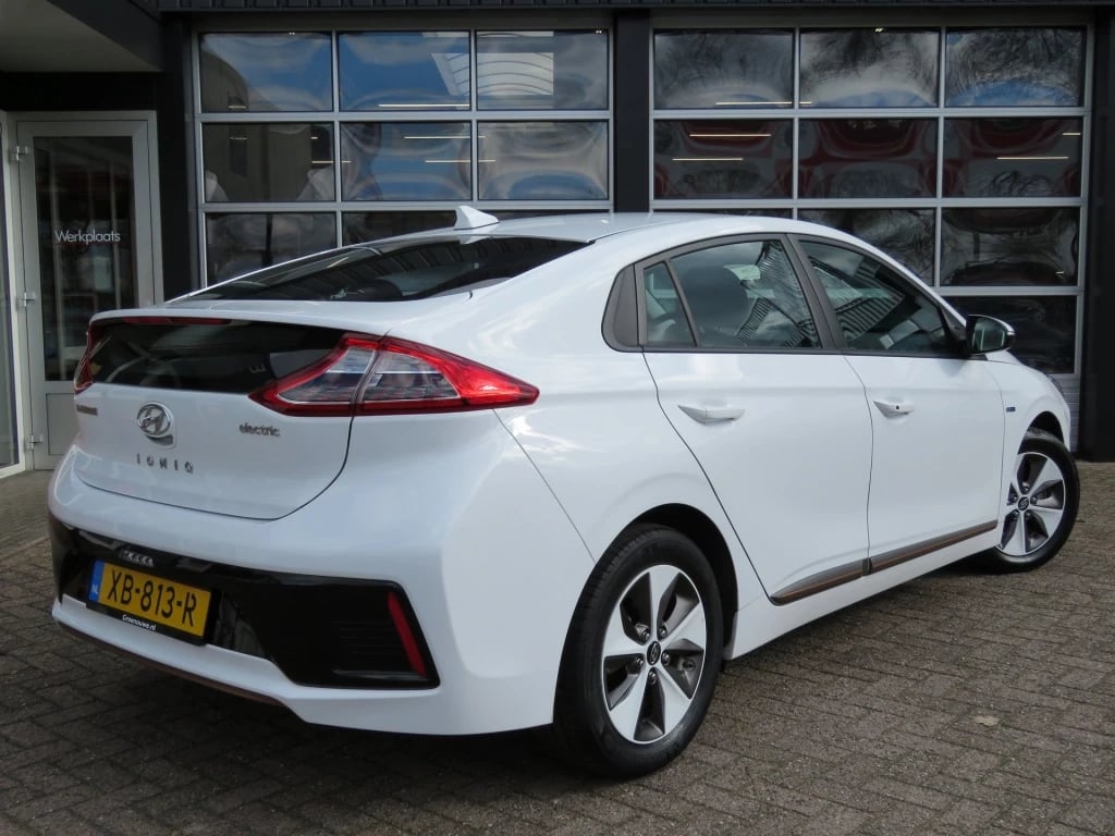 Hoofdafbeelding Hyundai IONIQ