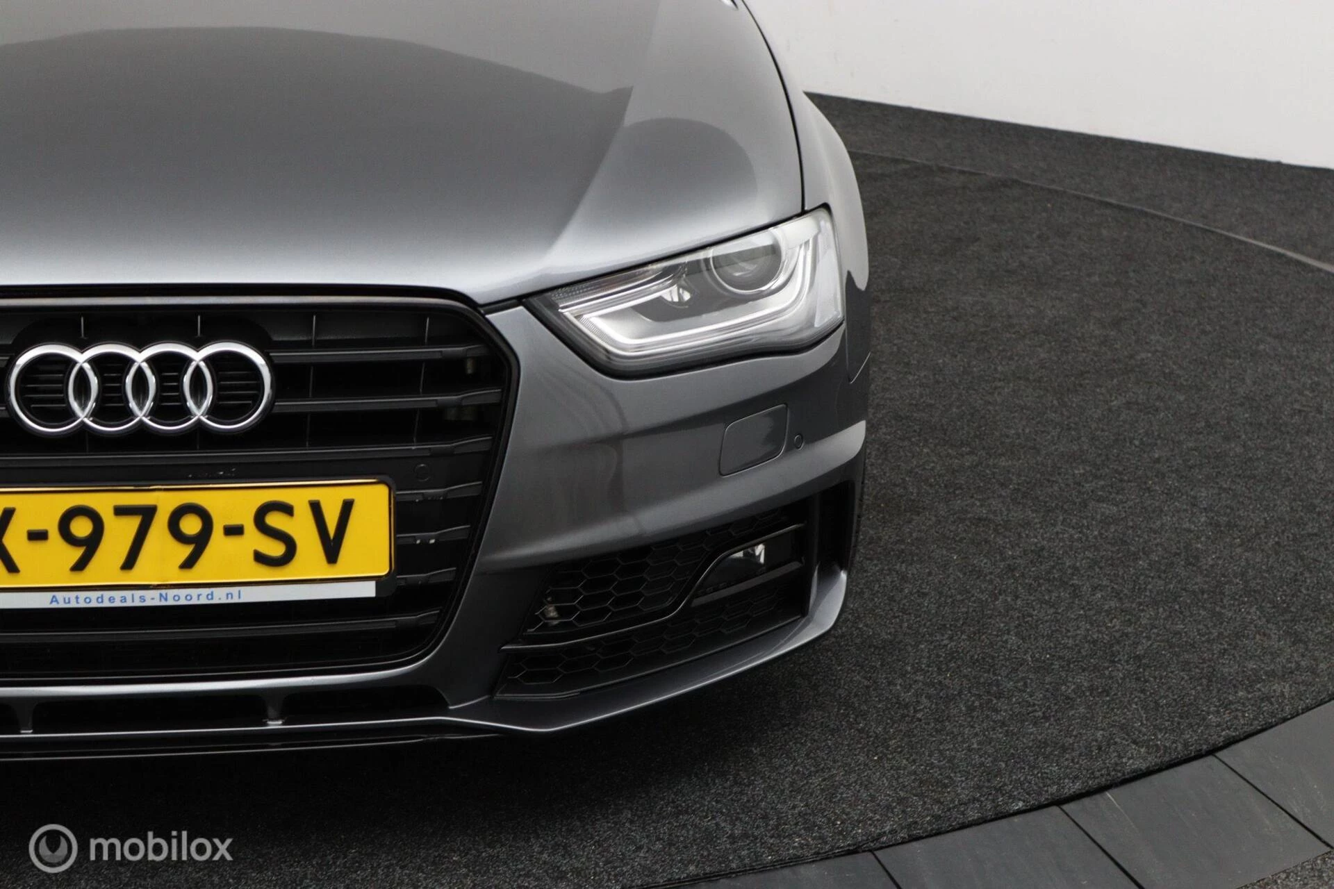 Hoofdafbeelding Audi S4