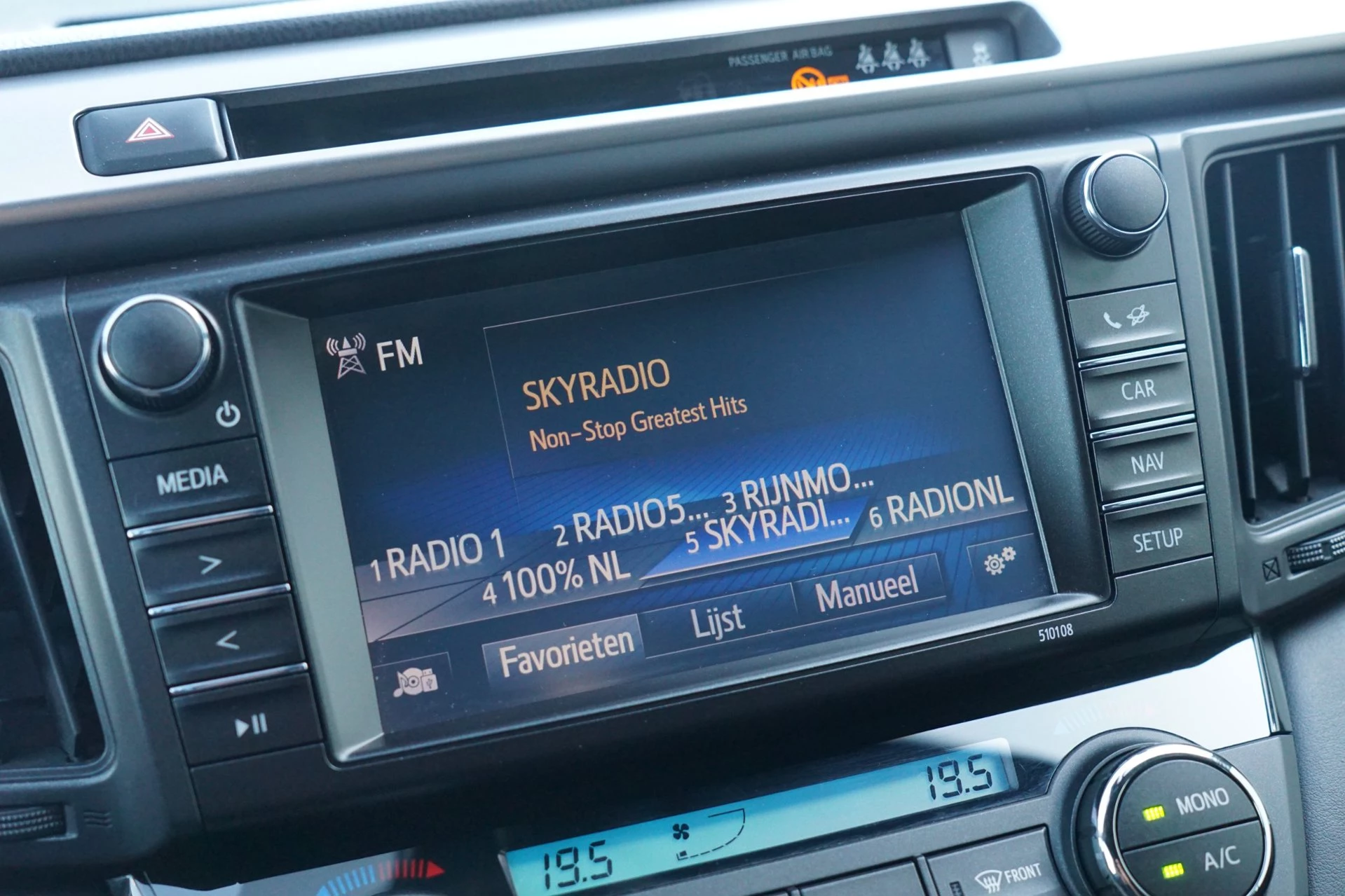 Hoofdafbeelding Toyota RAV4