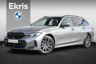 BMW 3-serie Touring 330e / M-Sport Pakket / Trekhaak / Harman Kardon / Active cruise / Camera / Stuur en Stoelverwarming / 19'' LM / Head-Up /