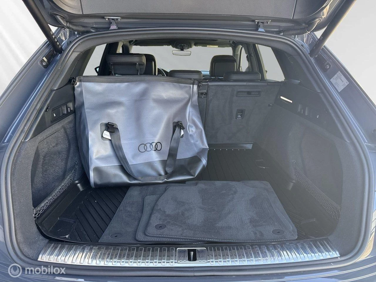 Hoofdafbeelding Audi Q8 e-tron