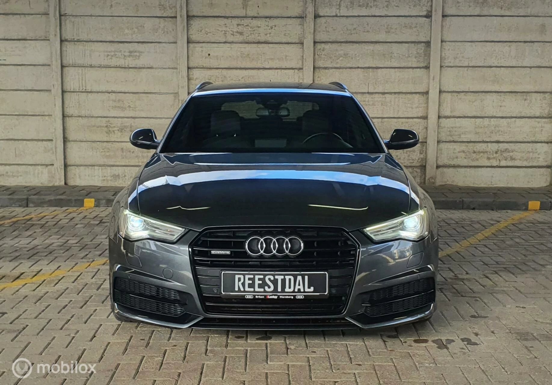 Hoofdafbeelding Audi A6