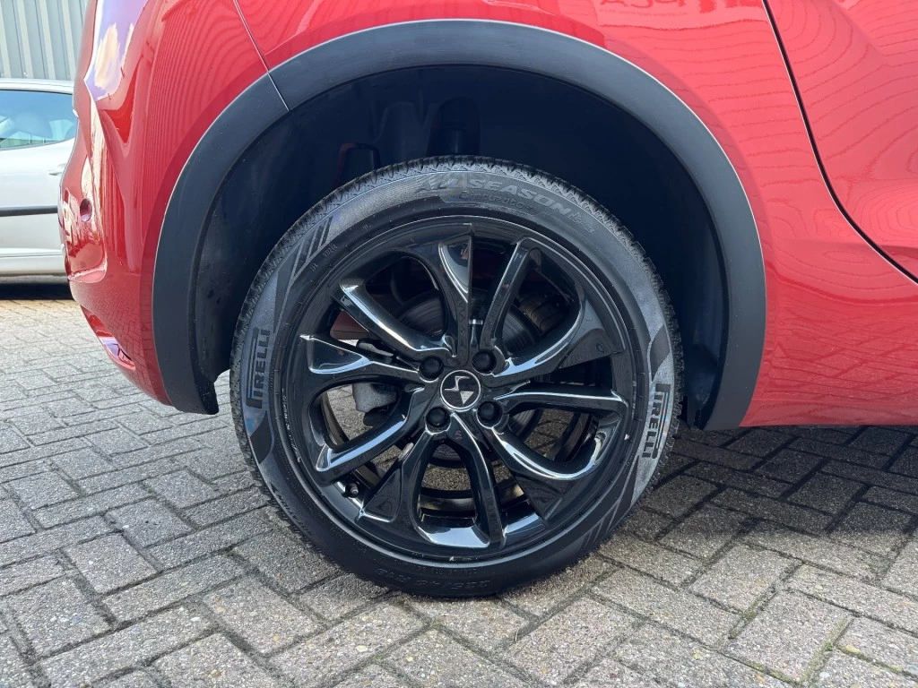 Hoofdafbeelding DS DS 4