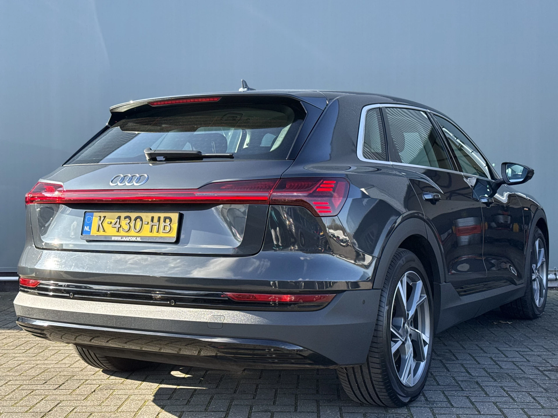 Hoofdafbeelding Audi e-tron