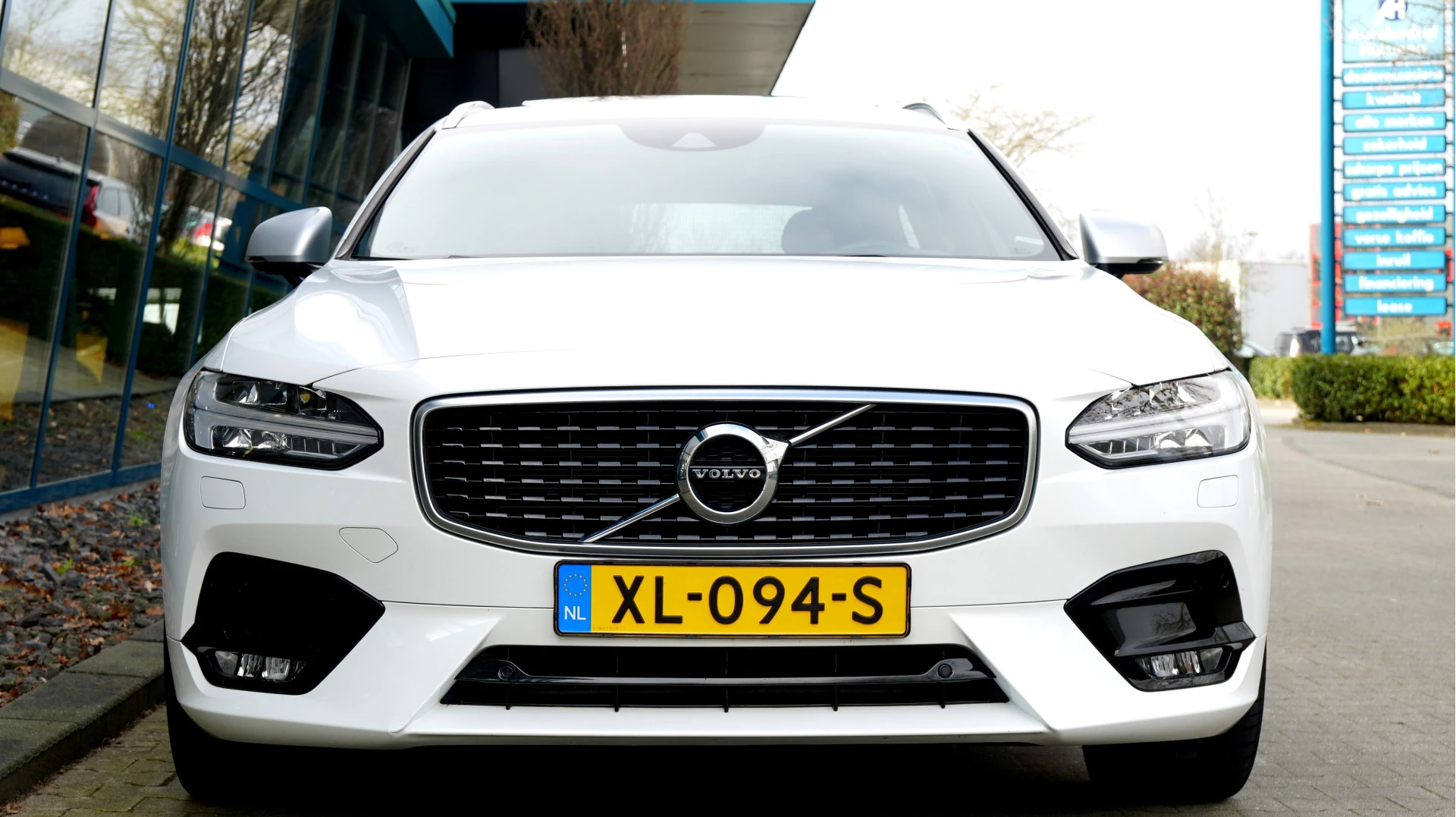 Hoofdafbeelding Volvo V90