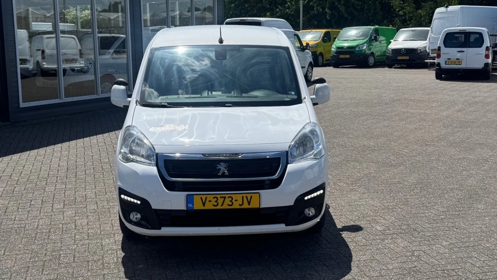Hoofdafbeelding Peugeot Partner