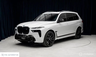 Hoofdafbeelding BMW X7 BMW X7 M60i xDrive, massage, pano, B&W, M-Sport Pro, trekh