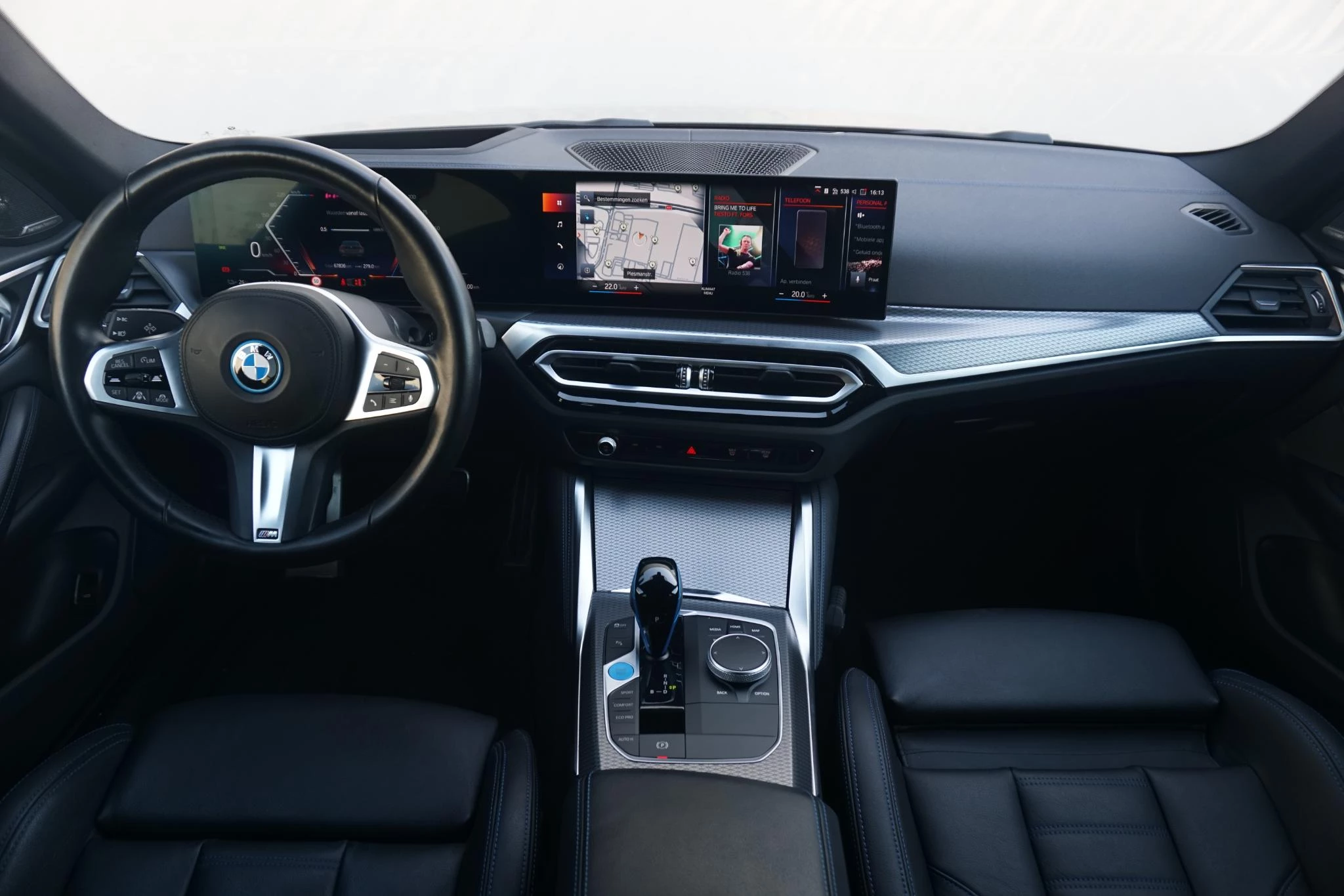 Hoofdafbeelding BMW i4