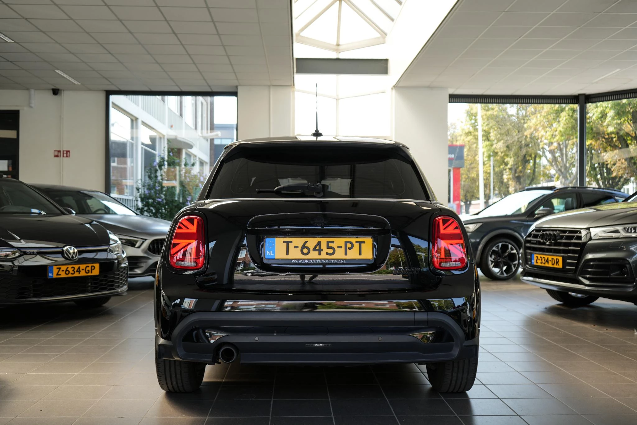 Hoofdafbeelding MINI Cooper